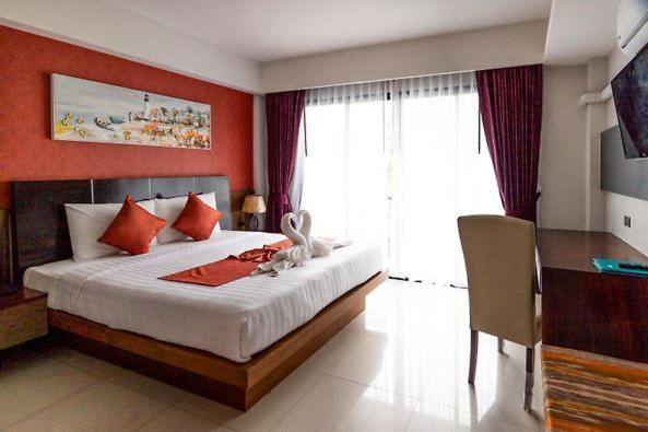Dipantai Boutique Beach Resort Patong Bagian luar foto