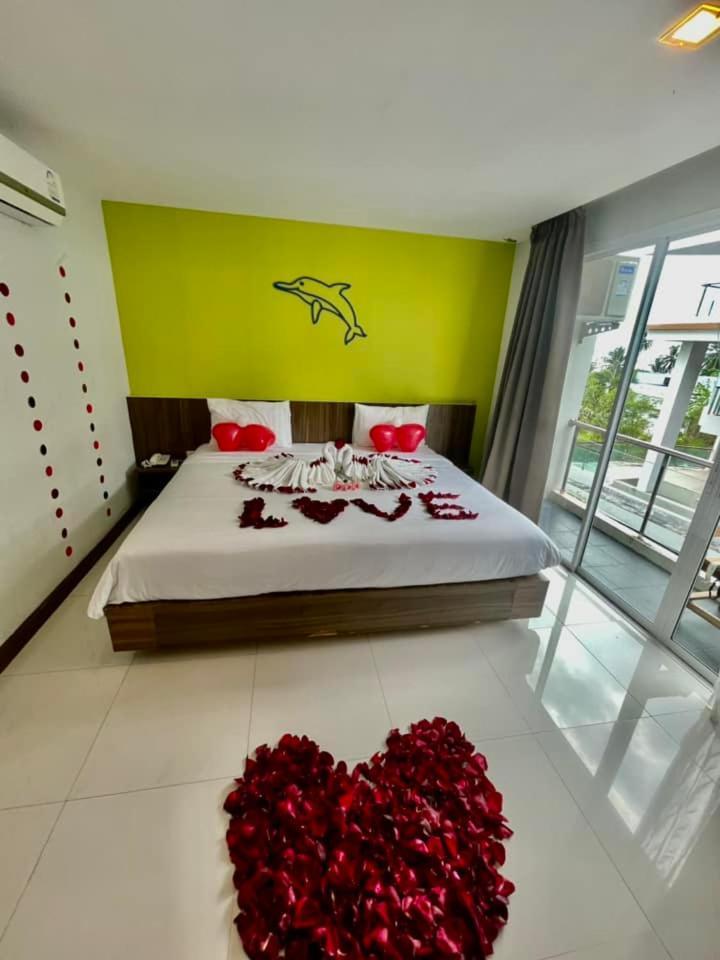 Dipantai Boutique Beach Resort Patong Bagian luar foto